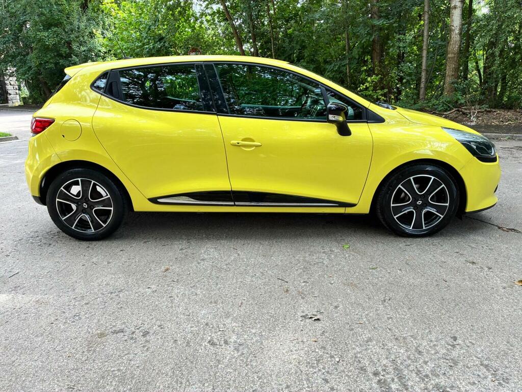Renault Clio Hatchback 0.9 Tce Dynamique Medianav Euro 5 Ss Yellow #3