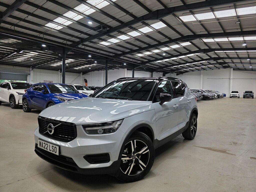 Volvo XC40 1.5 T3 R-design Euro 6 Ss Silver