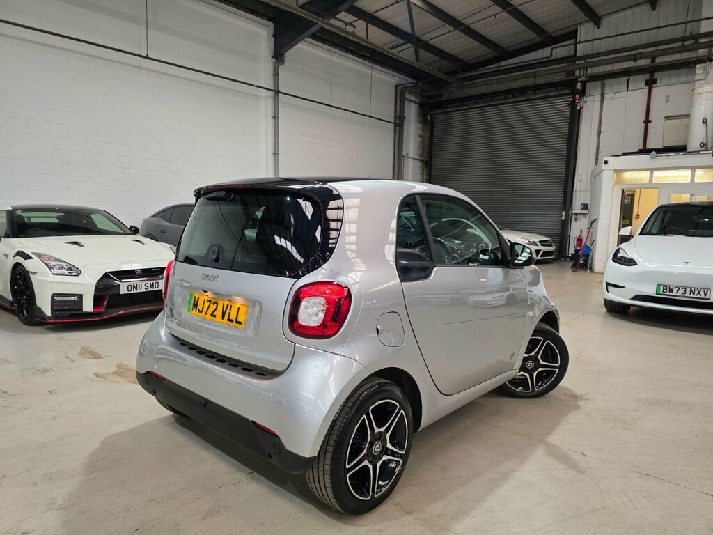 Smart Fortwo 17.6Kwh Exclusive 22Kw Charger Black #23
