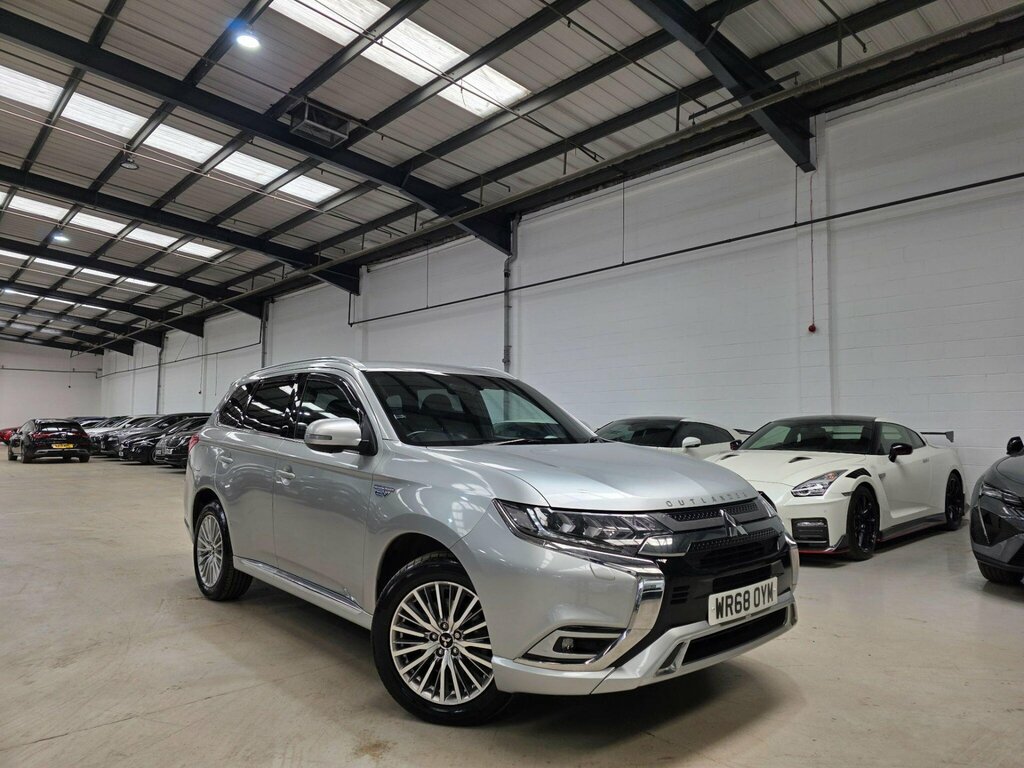 Mitsubishi Outlander 2.4H Twinmotor 13.8Kwh 5H Cvt 4Wd Euro 6 Ss WR68OYM Silver #2