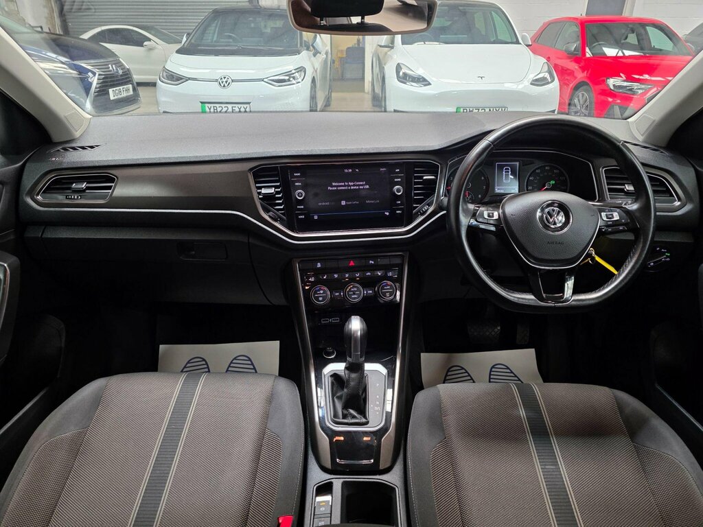 Volkswagen T-Roc 1.5 Tsi Evo Se Dsg Euro 6 Ss PG68MSO White #5