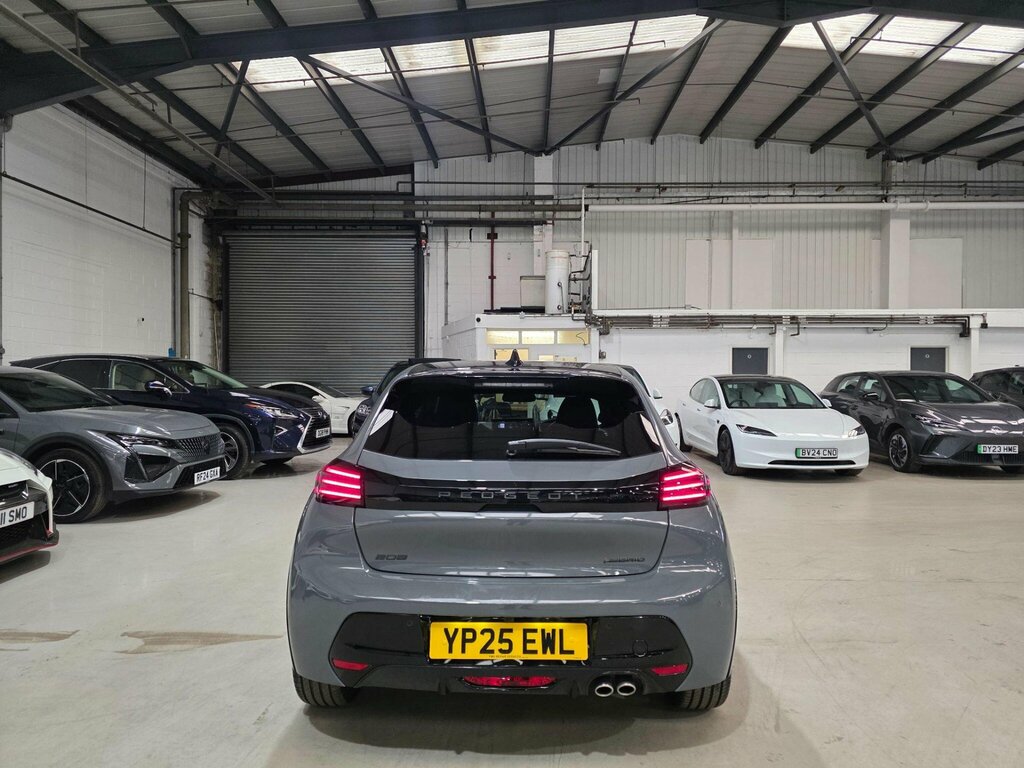 Peugeot 208 1.2 Gt E-dsc6 Euro 6 Ss YP25EWL Grey #2
