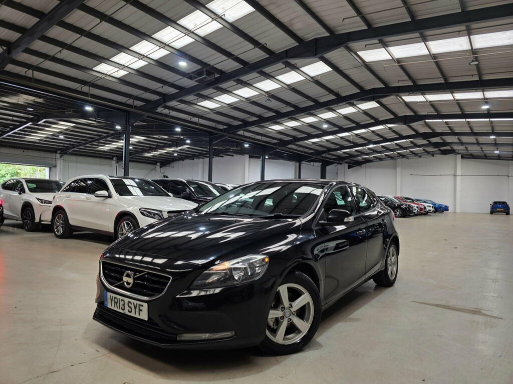 Volvo V40 1.6 D2 Es Nav Euro 5 Ss Black