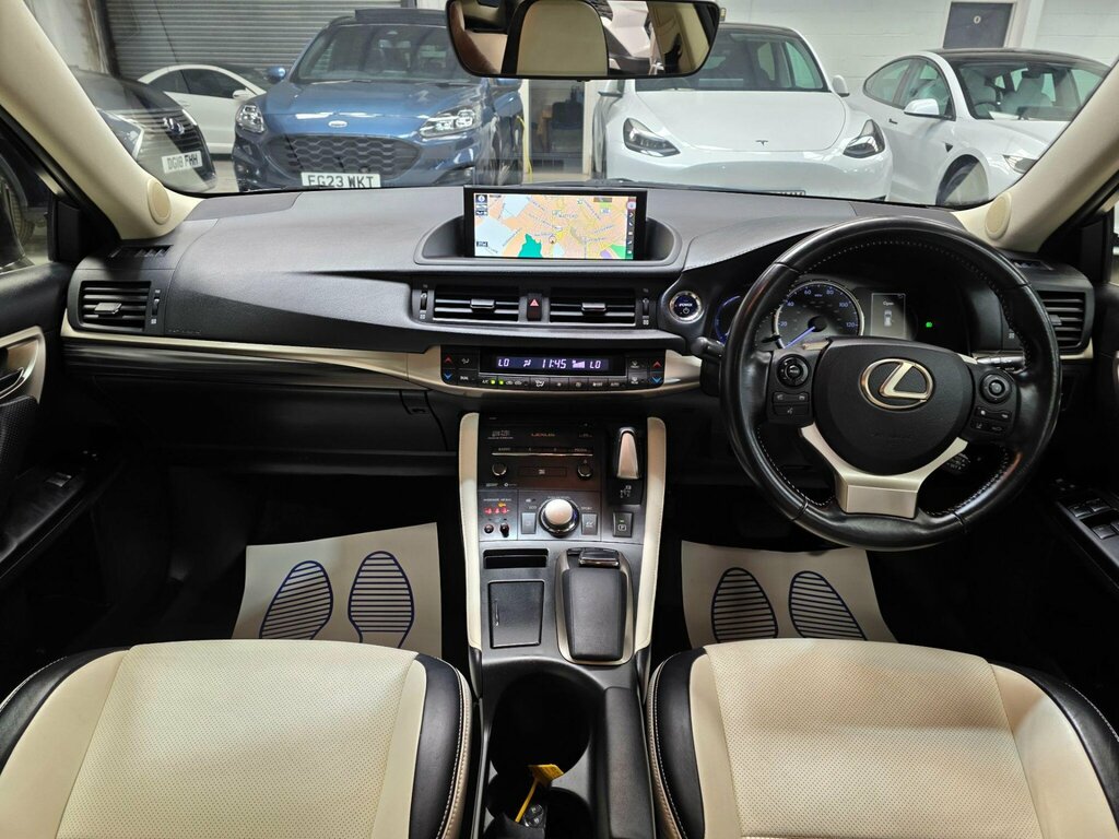 Lexus CT 1.8 200H Premier E-cvt Euro 6 Ss Black #3