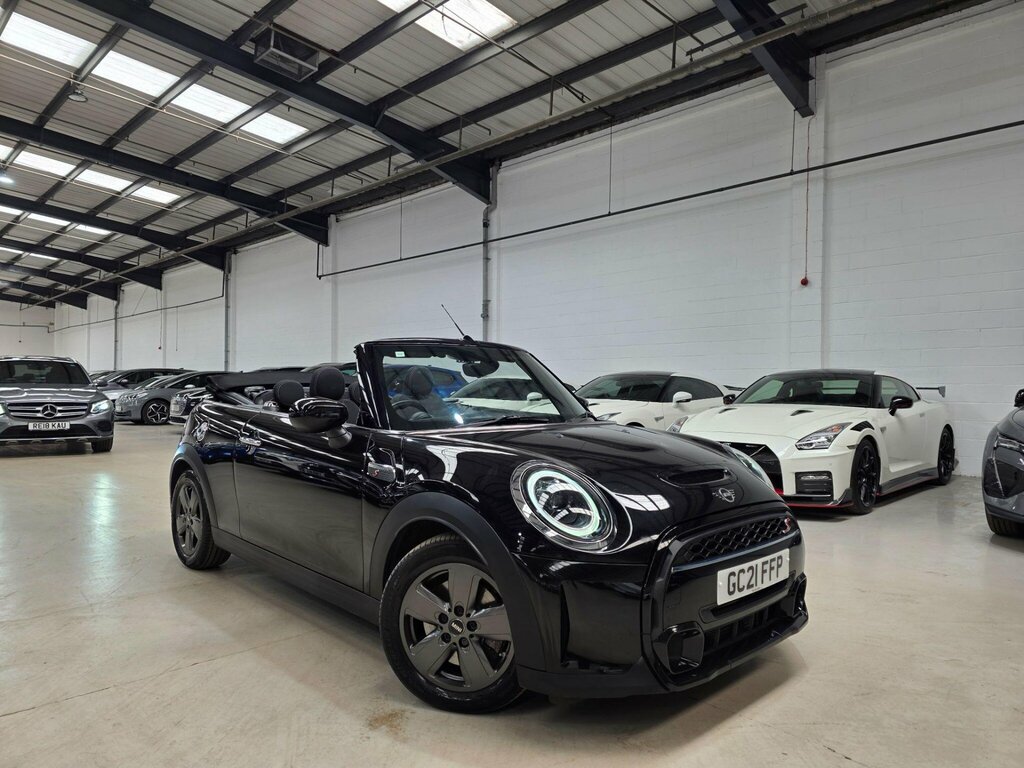 Mini Convertible 1.5 Cooper Classic Grey #1