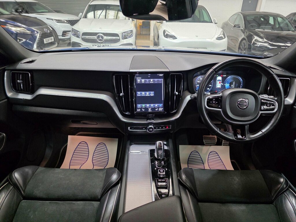 Volvo XC60 2.0H T8 Twin Engine 10.4Kwh R-design Awd Euro SJ68CWV Blue #4