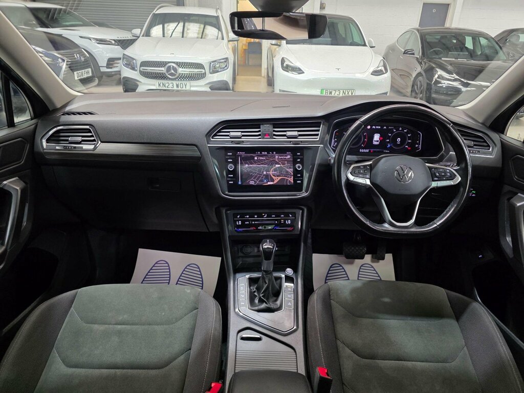 Volkswagen Tiguan 1.5 Tsi Elegance Dsg Euro 6 Ss HY72TZV Grey #4