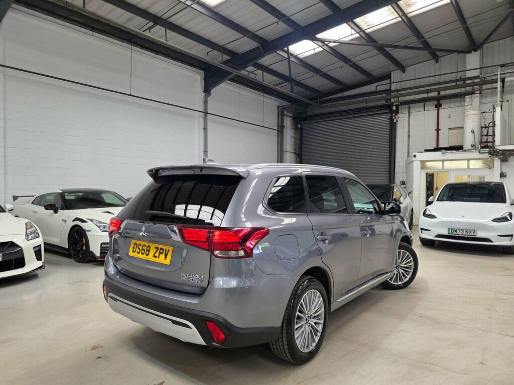 Mitsubishi Outlander Phev 4H Red #25