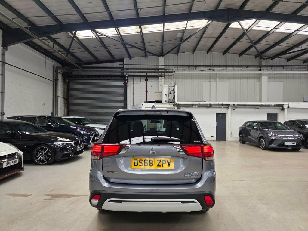 Mitsubishi Outlander 2.4H Twinmotor 13.8Kwh 4H Cvt 4Wd Euro 6 Ss Grey #3