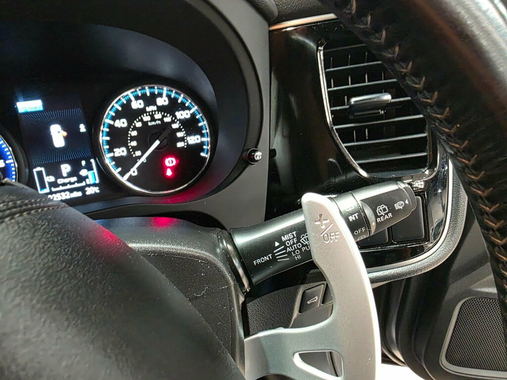 Mitsubishi Outlander Phev 4H Red #17
