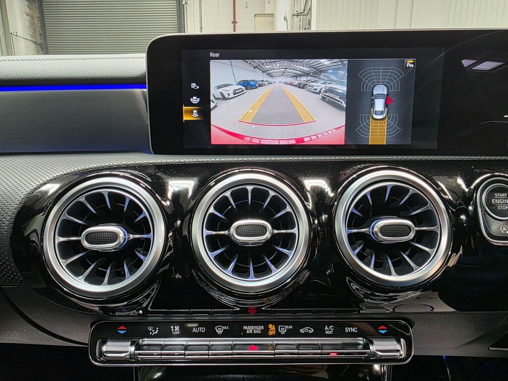 Mercedes-Benz CLA Class 2.1 Cla220d Black #9