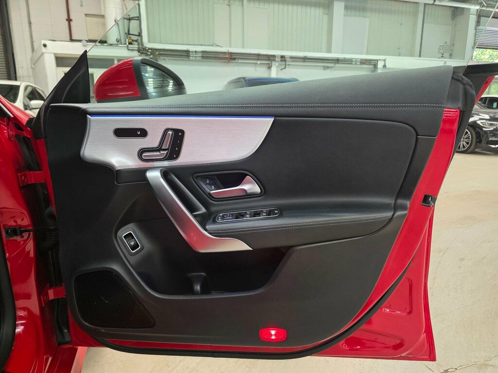Mercedes-Benz CLA Class 2.1 Cla220d Black #13
