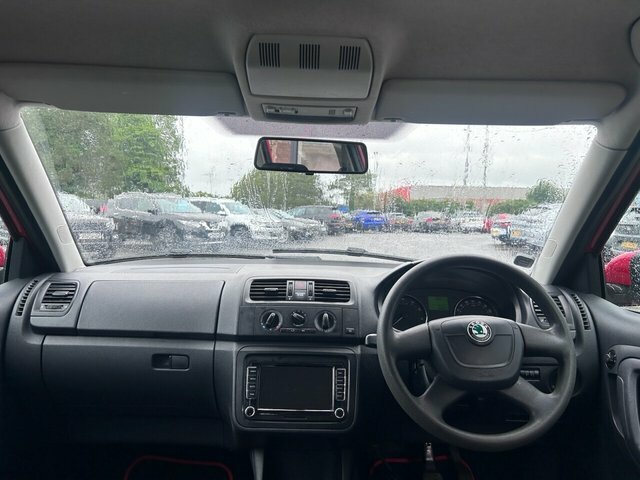Skoda Fabia 1.4 Tsi Vrs Dsg Euro 5 Green #9