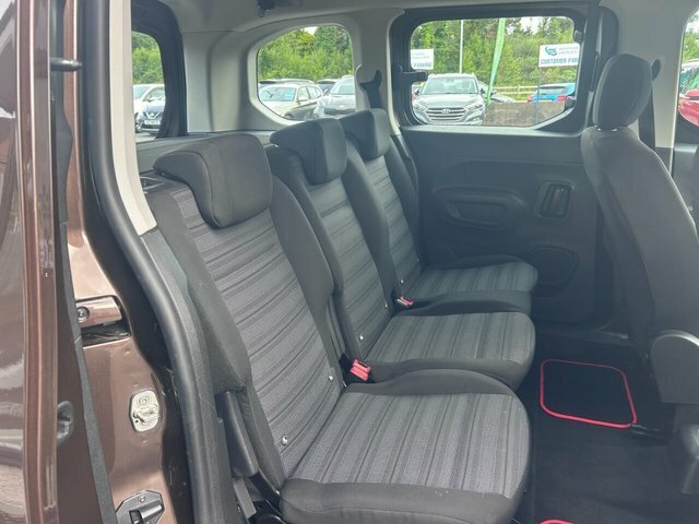 Vauxhall Combo Life 1.2 Turbo Energy XL 7 Seat Estate Blue #10