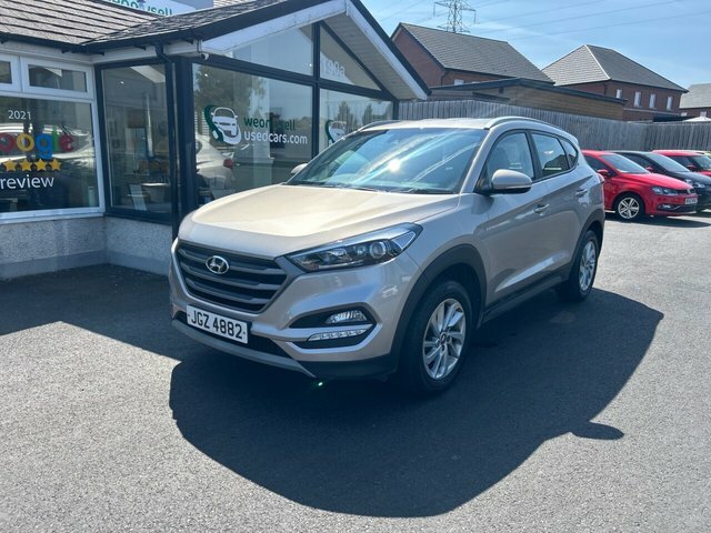 Hyundai Tucson 1.6 Gdi Blue Drive Se Nav Suv Eu White #3