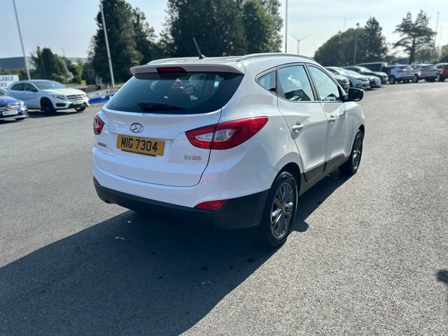 Hyundai Ix35 White #7