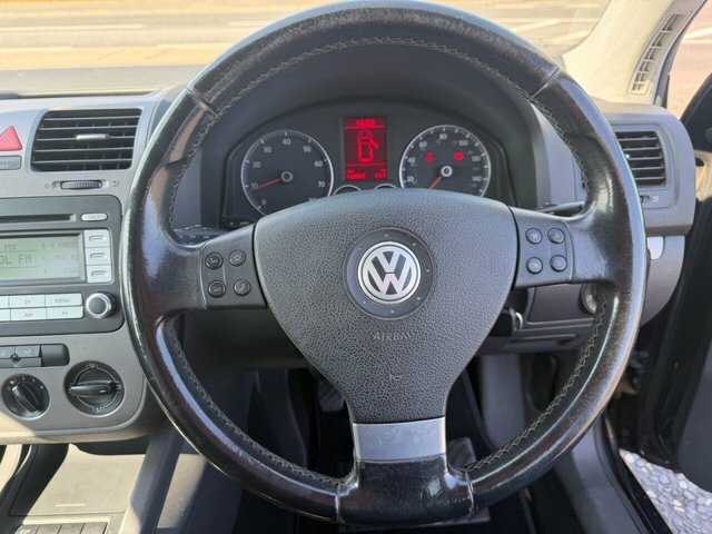 Volkswagen Golf 1.9 Tdi Match Black #12