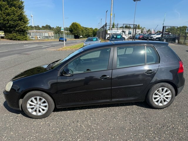Volkswagen Golf 1.6 Fsi Match Hatchback 159 G K Black #4