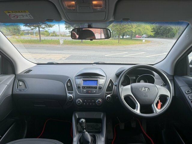 Hyundai Ix35 1.7 Crdi Se 2Wd Grey #10