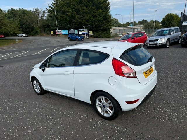 Ford Fiesta 1.25 Zetec Hatchback Euro 6 82 White #5