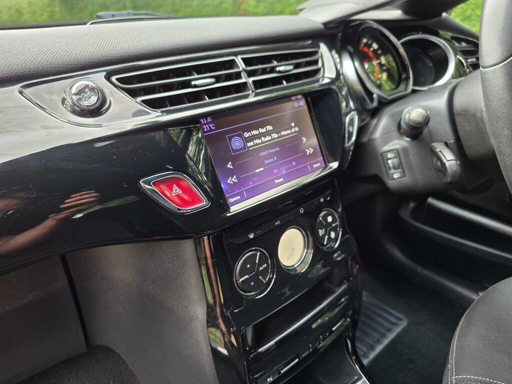 DS DS 3 Cabrio 1.6 Thp Dstyle Cabriolet Euro 6 Ss Purple #30
