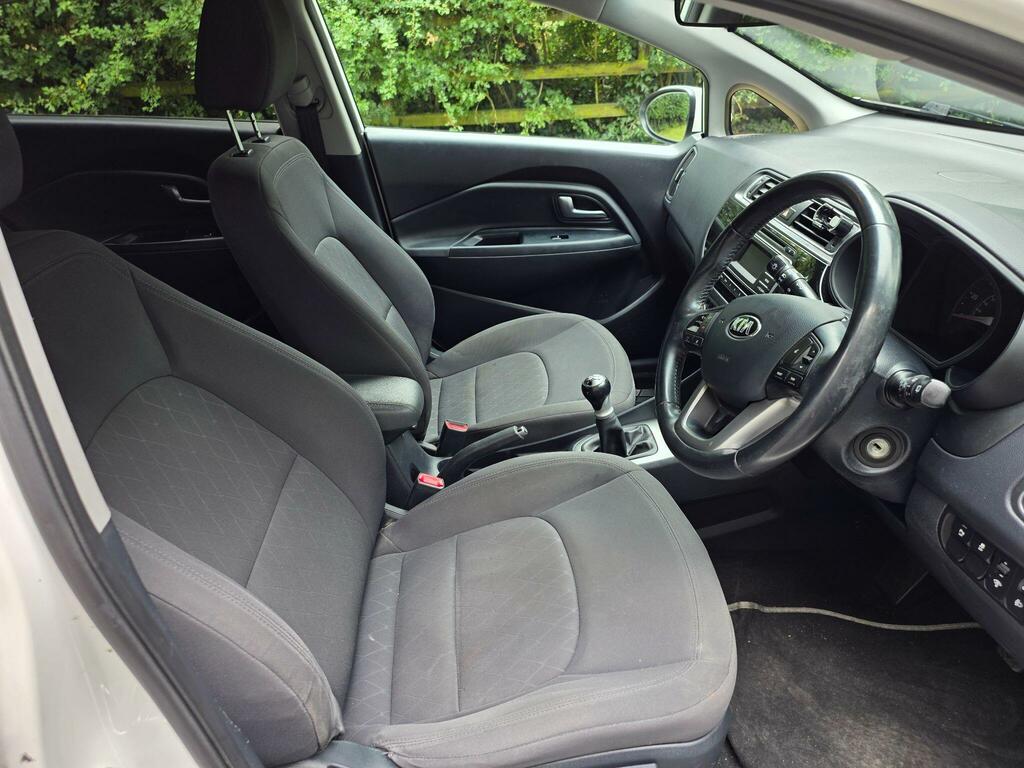 Kia RIO 1.25 Sr7  #25