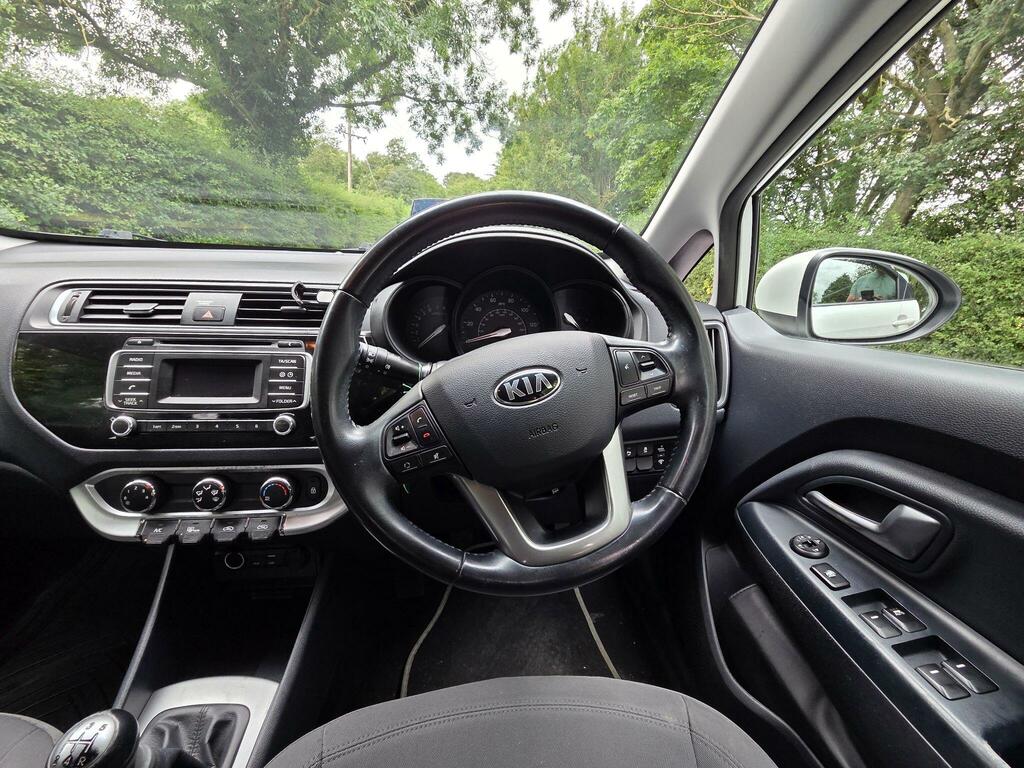 Kia RIO 1.25 Sr7  #22