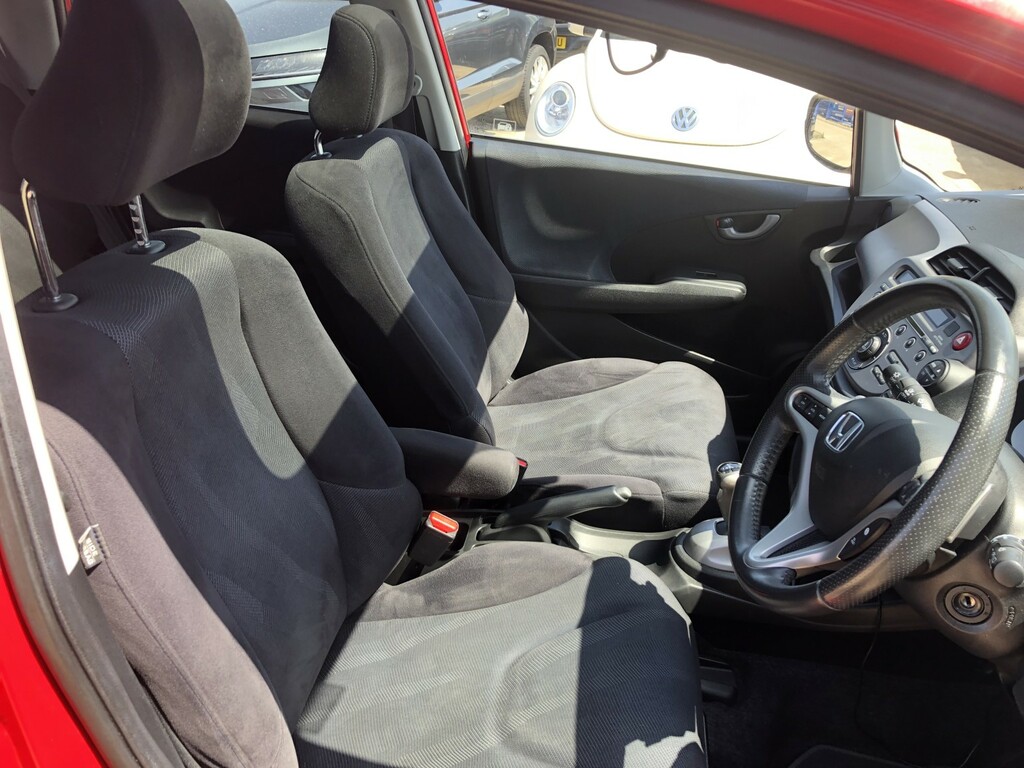 Honda Jazz Hatchback 1.4 I-vtec Ex 2010 Red #6