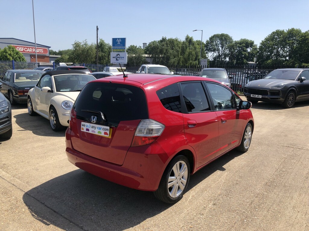 Honda Jazz Hatchback 1.4 I-vtec Ex 2010 Red #2