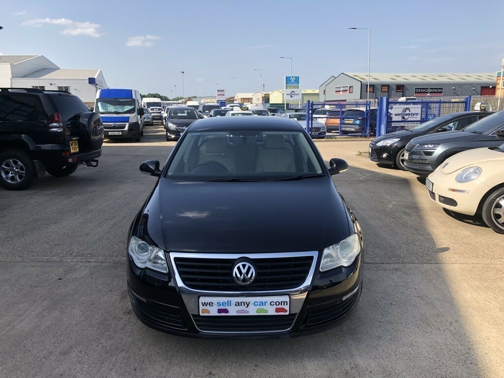 Volkswagen Passat Saloon 2.0 Tdi Highline Plus 2009 Black #2