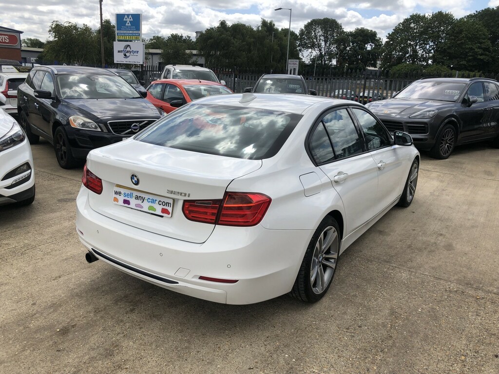 BMW 3 Series Saloon 2.0 320I Sport Saloon 2013 WV13CTF White #5