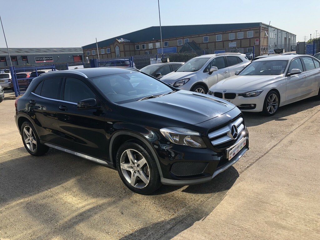 Mercedes-Benz GLA Class Suv 2.1 Gla220d Amg Line 2016 Black #2