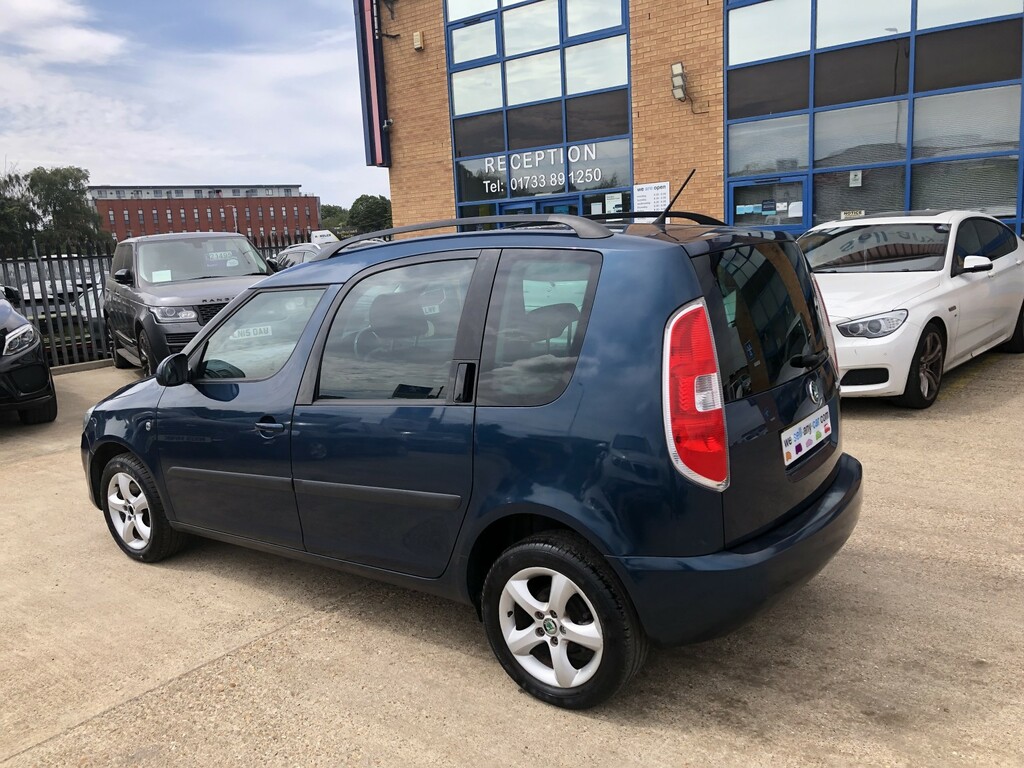 Skoda Roomster Mpv 1.6 Tdi Se Plus 2013 Blue #5