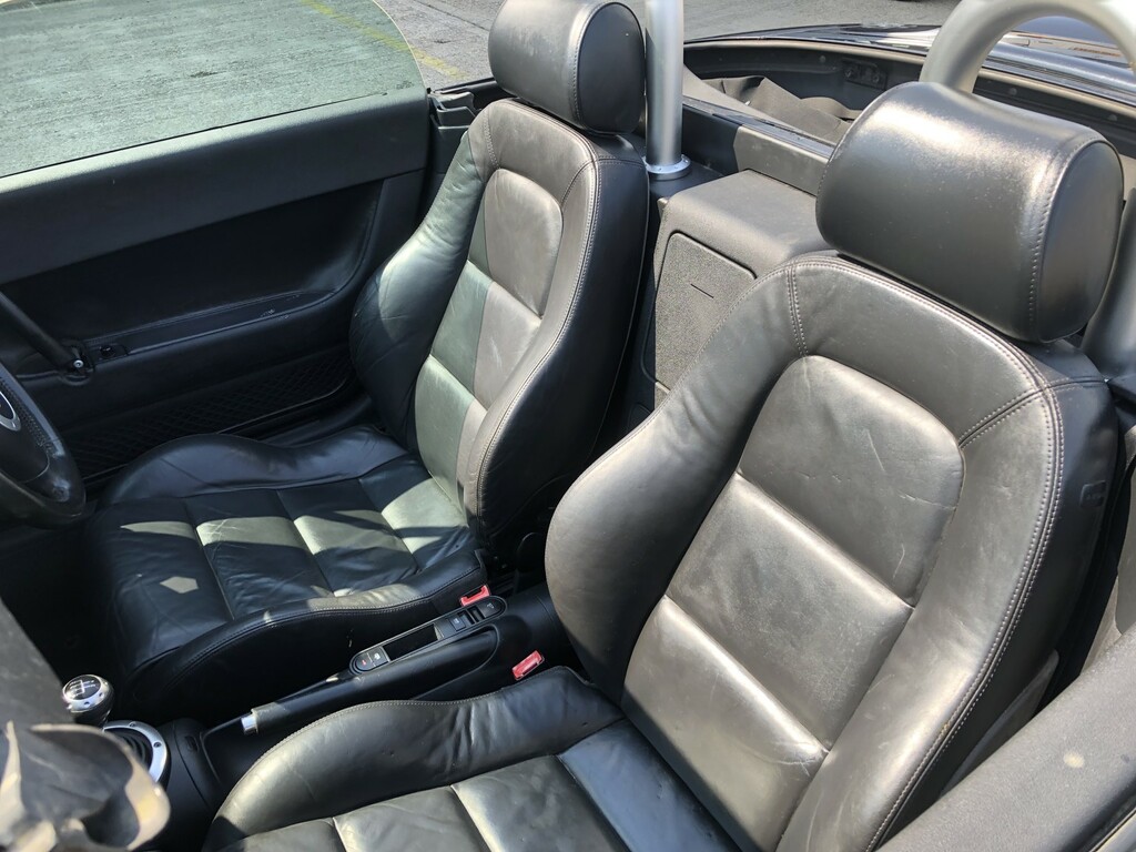 Audi TT 1.8 T Black #6