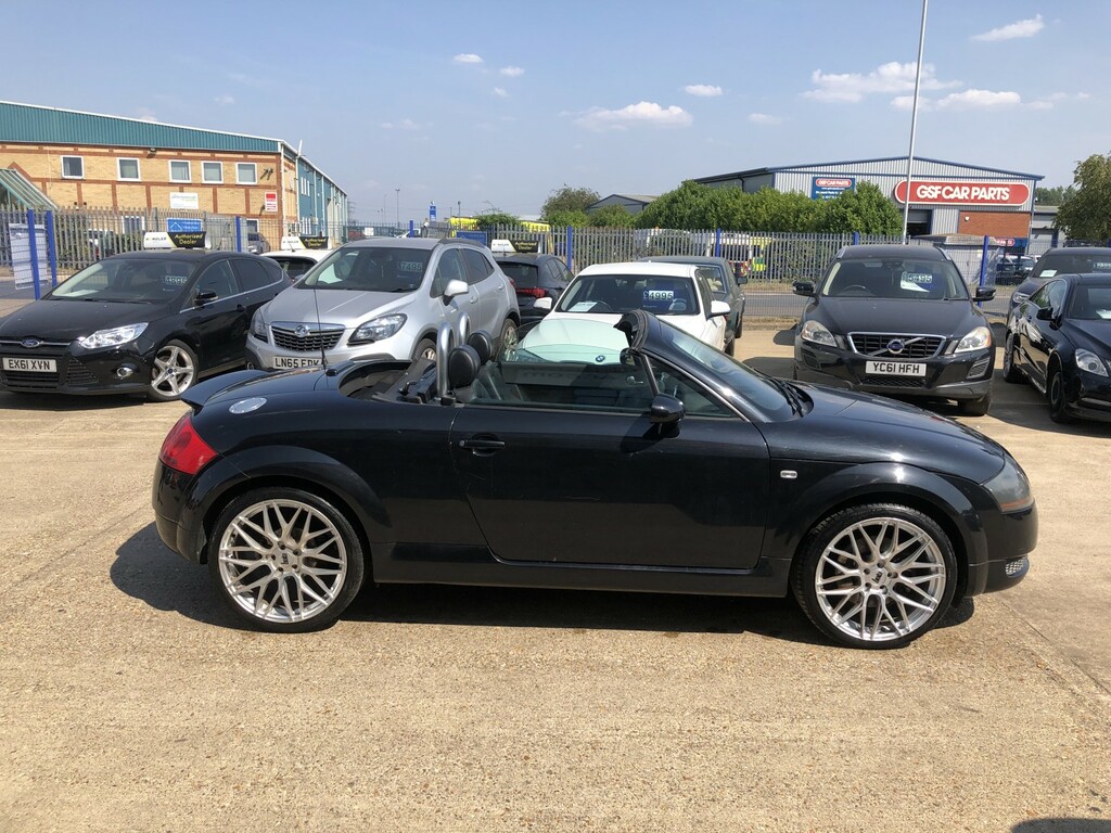 Audi TT 1.8 T Black #4