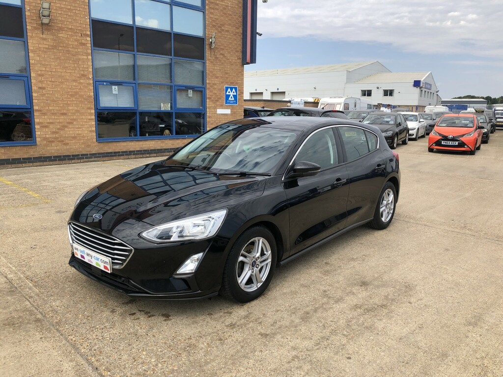Ford Focus Hatchback 1.5 Ecoblue Zetec 2019 NX19HHK Black #2