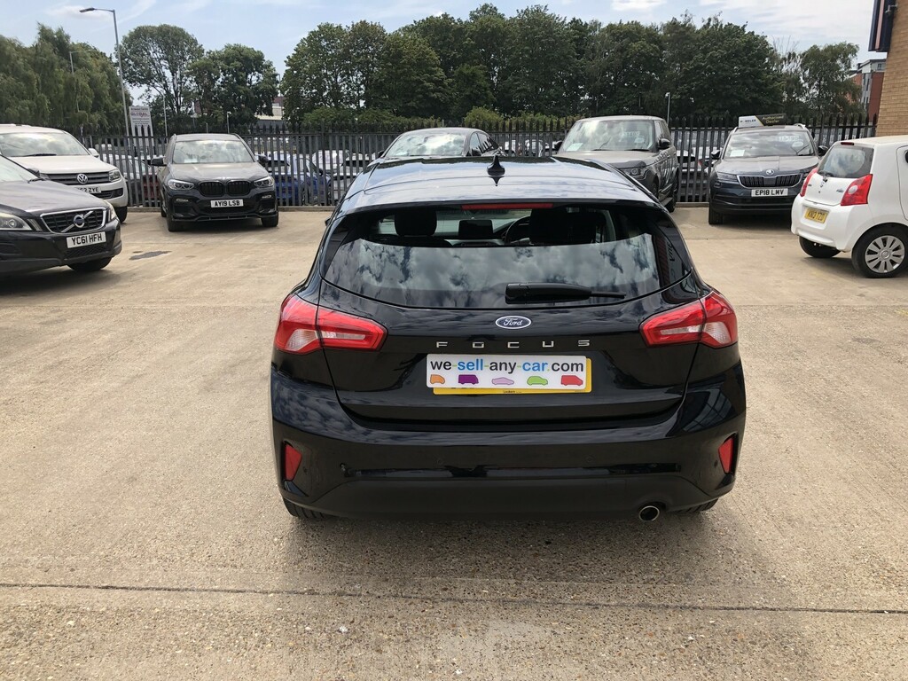 Ford Focus Hatchback 1.5 Ecoblue Zetec 2019 NX19HHK Black #6