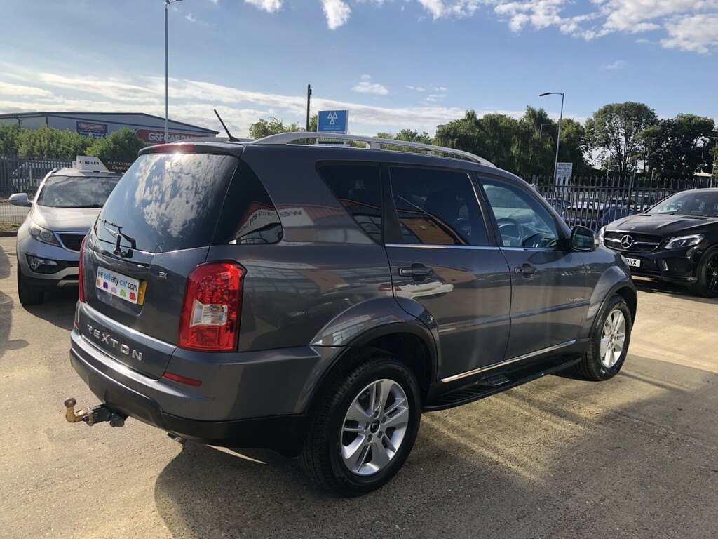 SsangYong Rexton 2016 2.2 Ex 176 Bhp Silver #11