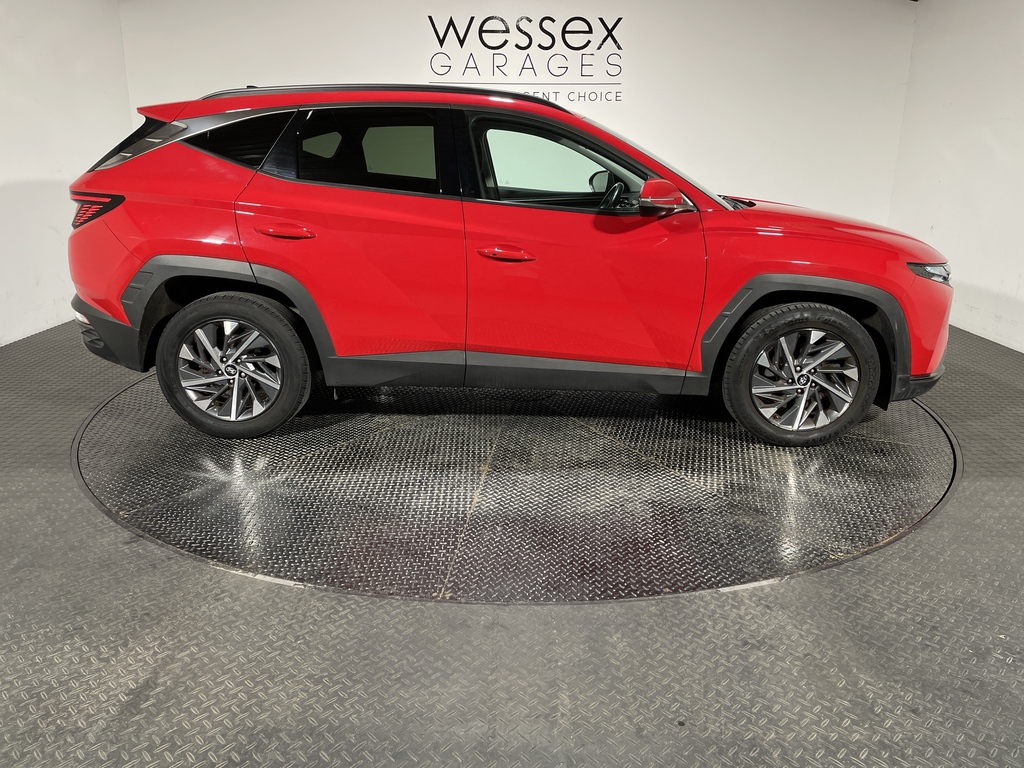 Hyundai Tucson 1.6 Tgdi Premium 2Wd CA22KUU Red #5