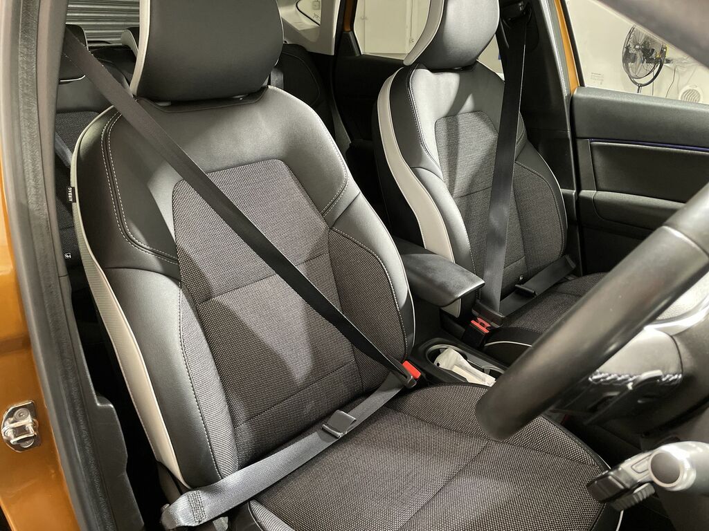 Renault Captur 1.0 Tce Iconic Suv Euro 6 Ss Grey #38