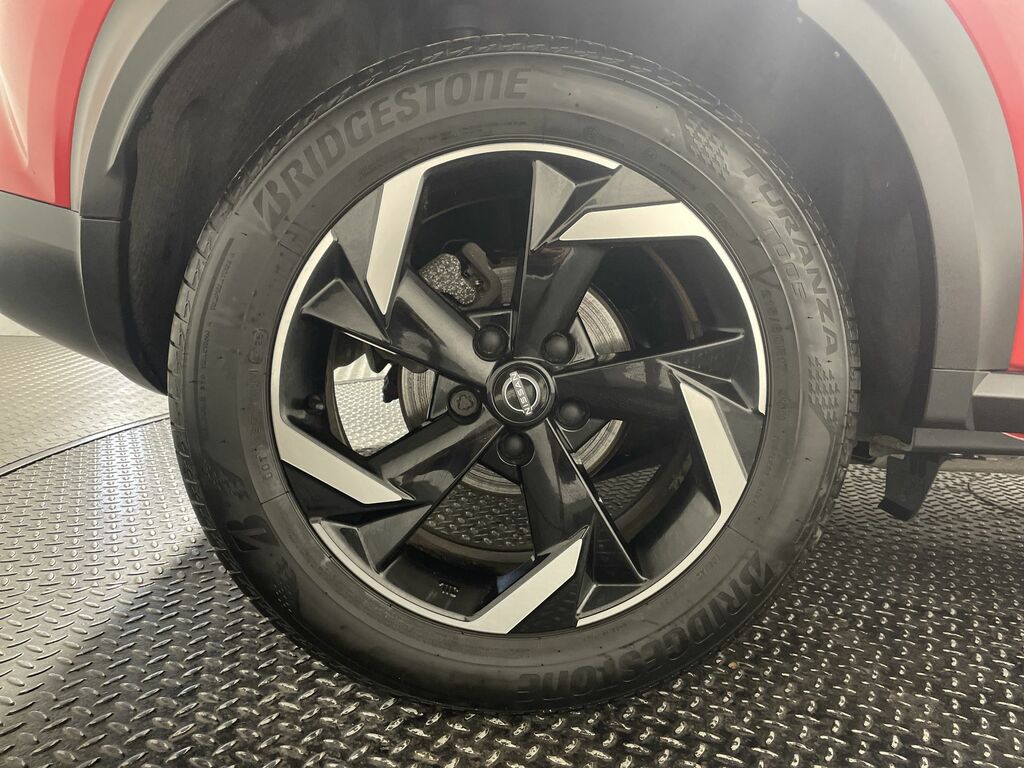 Nissan Juke Nissan 1.0 Juke N-connecta Dig T Silver #17