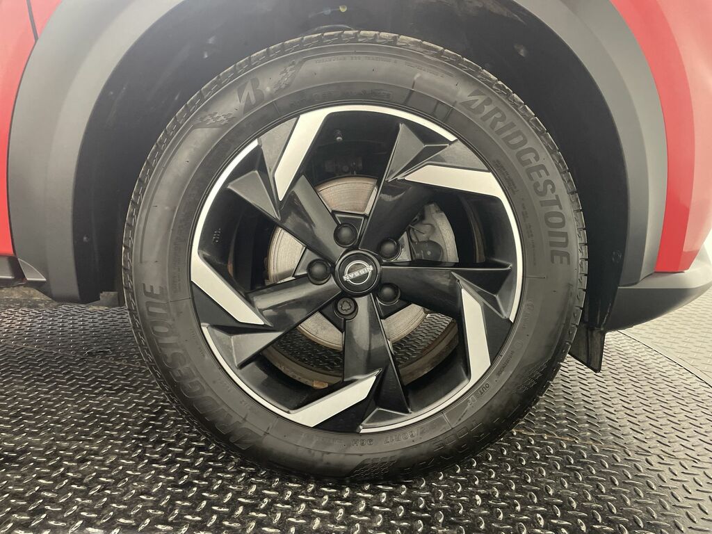 Nissan Juke Nissan 1.0 Juke N-connecta Dig T Silver #18