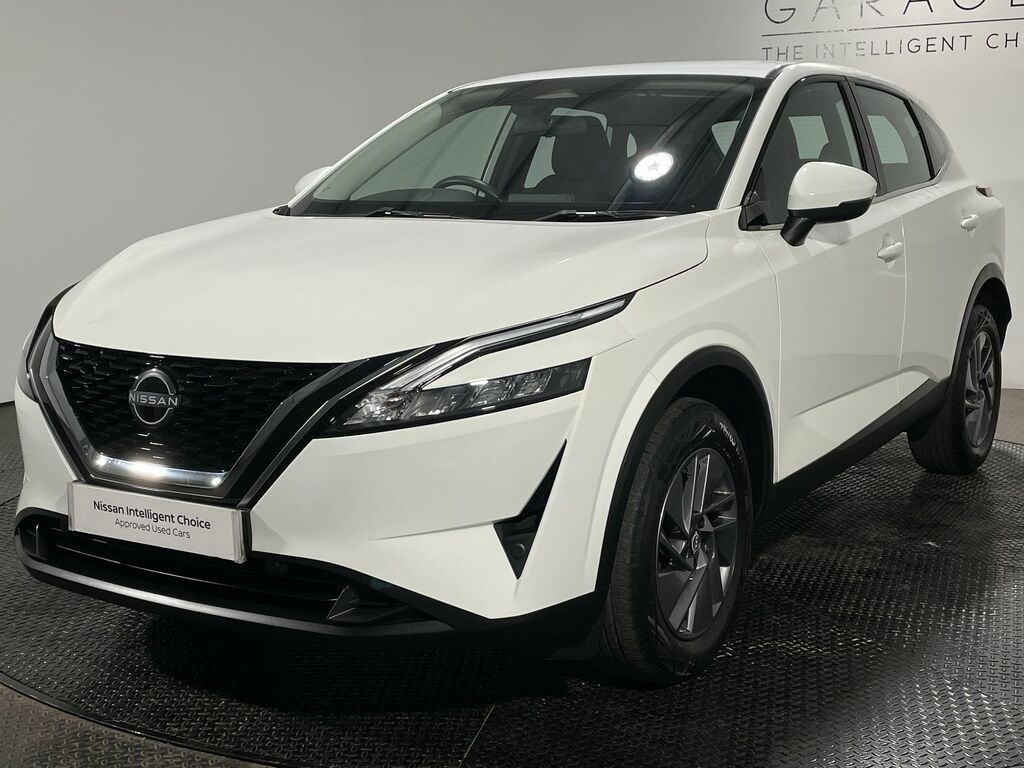 Nissan Qashqai 1.3 Dig-t Mh Acenta Premium DS23FWJ White #6