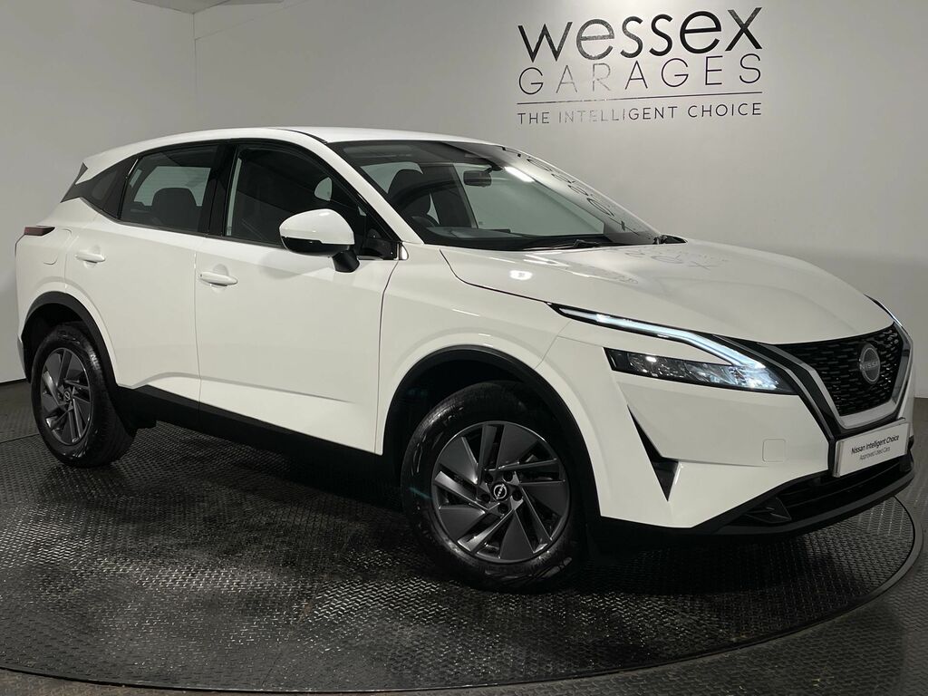 Nissan Qashqai 1.3 Dig-t Mh Acenta Premium White