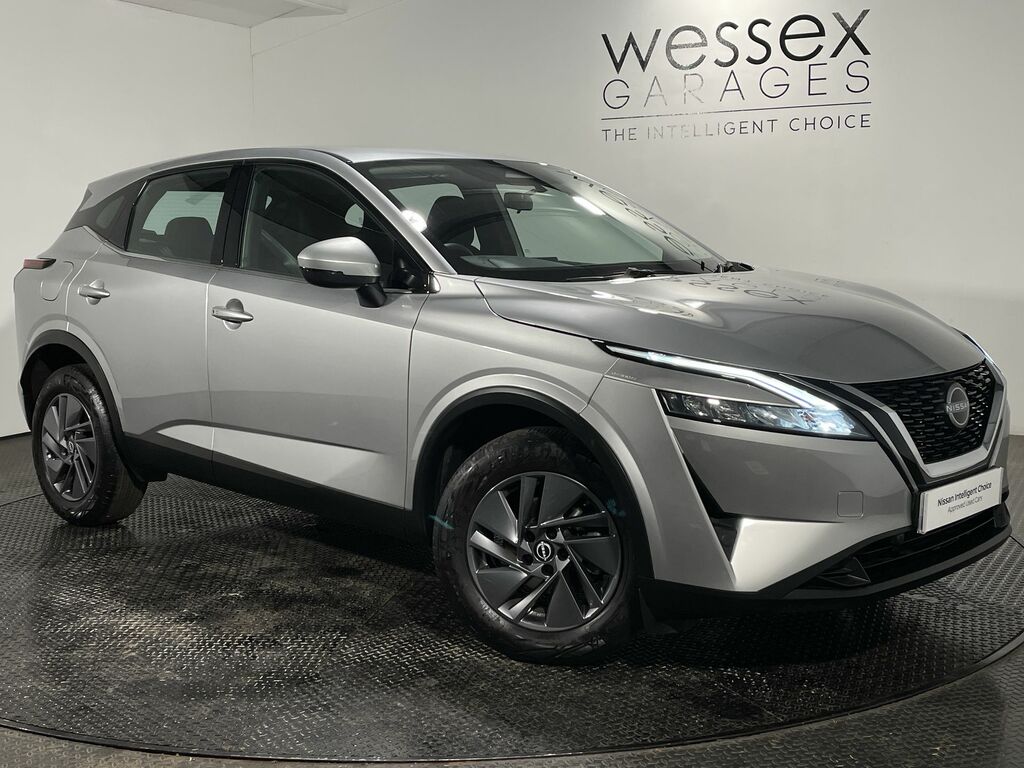 Nissan Qashqai 1.3 Dig-t Mh 158 Acenta Premium Xtronic YH72EKL Silver #2