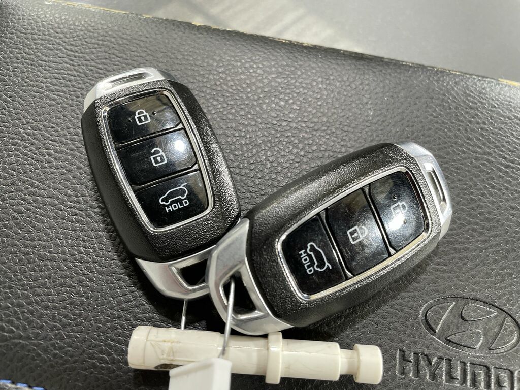 Hyundai Kona 1.0 Tgdi 48V Mhev Se Connect Hatchback Grey #46