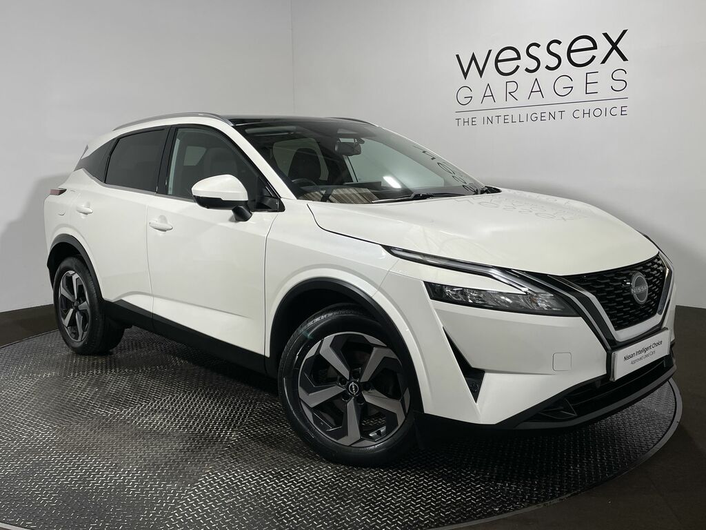 Nissan Qashqai 1.3 Dig-t Mh N-connecta White