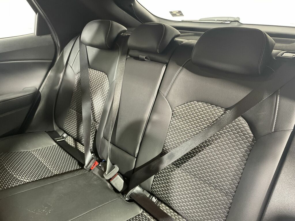 Kia Xceed 1.0T Gdi Isg 113 Pure White #3