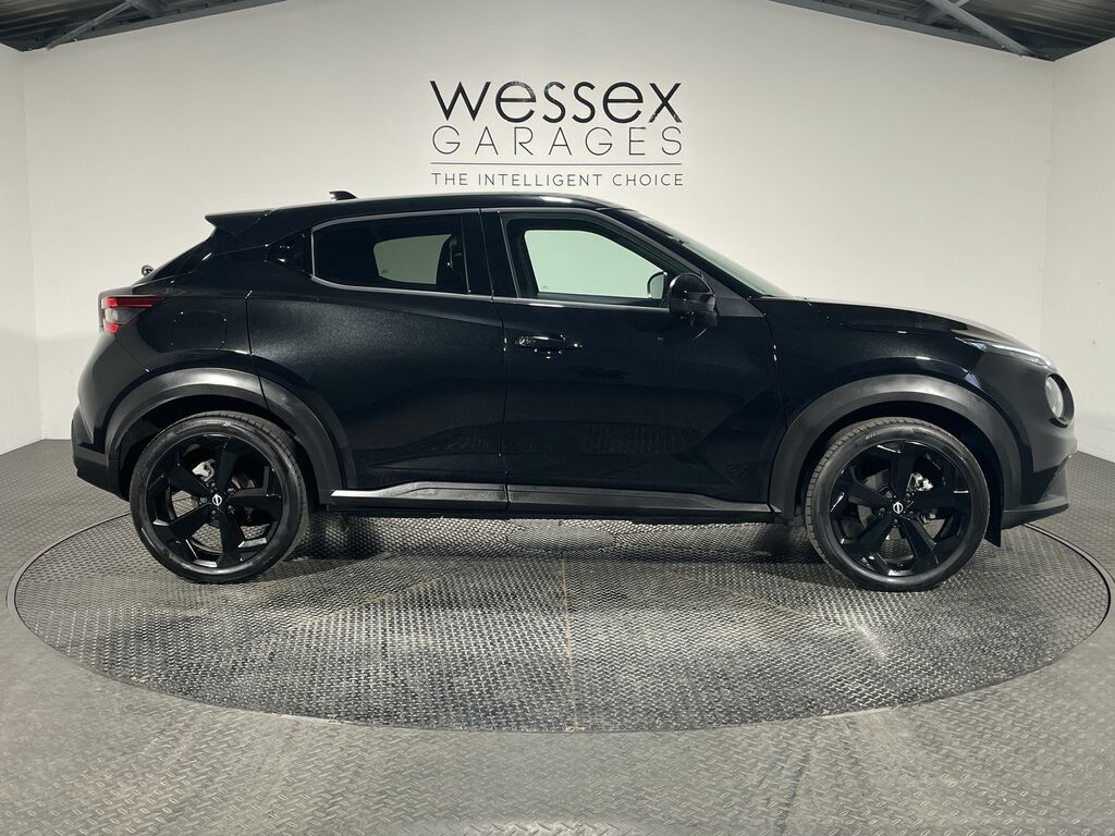 Nissan Juke 1.6 Hybrid Tekna OW25YMS Black #5