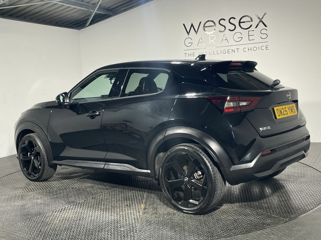 Nissan Juke 1.6 Hybrid Tekna OW25YMS Black #3